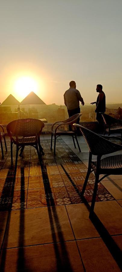 Bedouin Pyramids View 호텔 Kafret el-Gabal 외부 사진