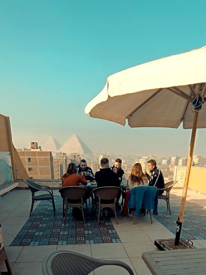 Bedouin Pyramids View 호텔 Kafret el-Gabal 외부 사진
