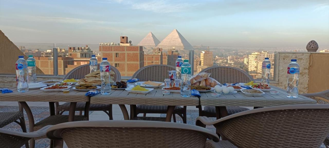 Bedouin Pyramids View 호텔 Kafret el-Gabal 외부 사진