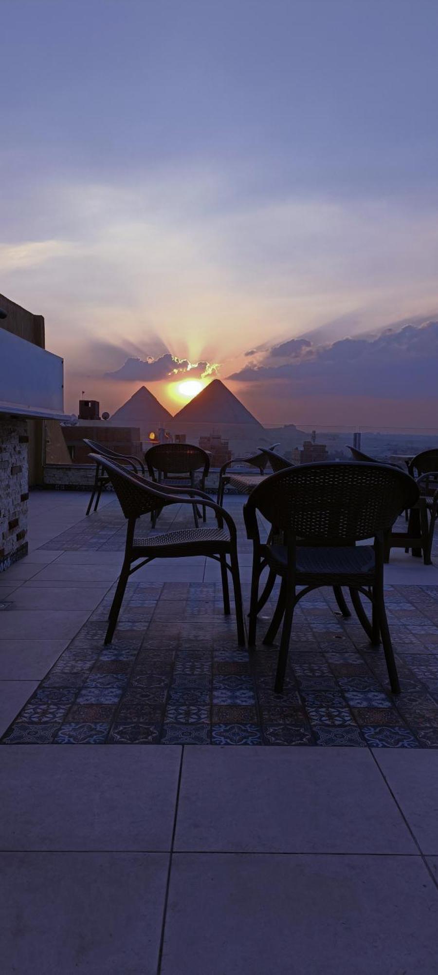 Bedouin Pyramids View 호텔 Kafret el-Gabal 외부 사진