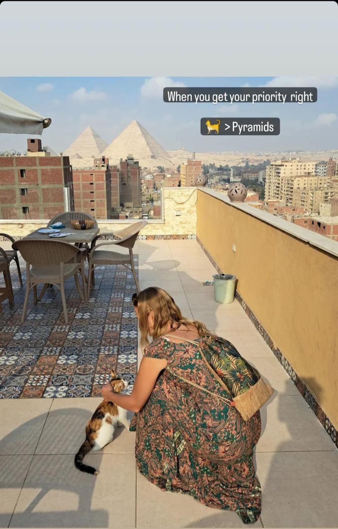 Bedouin Pyramids View 호텔 Kafret el-Gabal 외부 사진